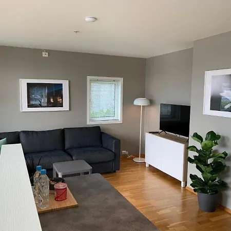 Modern Apartment In The Harbour Of Jørpeland Buitenkant foto