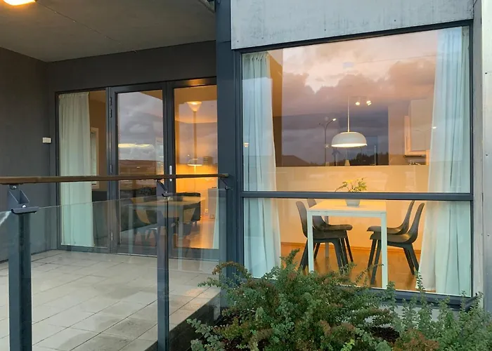 Modern Apartment In The Harbour Of Jorpeland